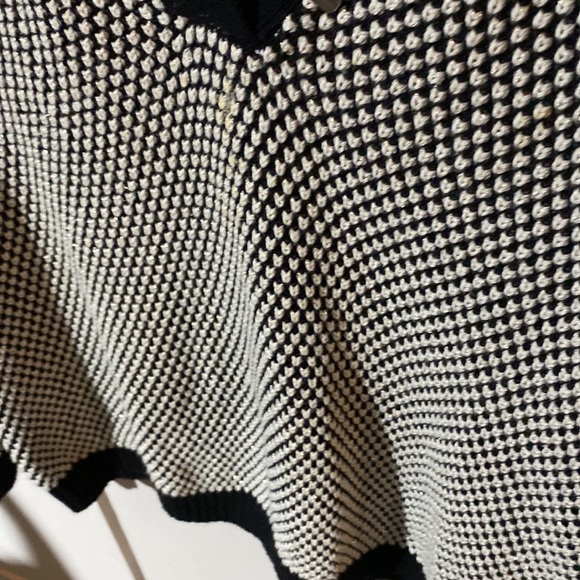 Black and white sparkling sweater - Picture 3 of 3
